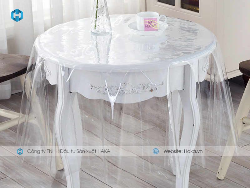Tấm nhựa PVC trải bàn chất lượng, giá tốt tại HAKA