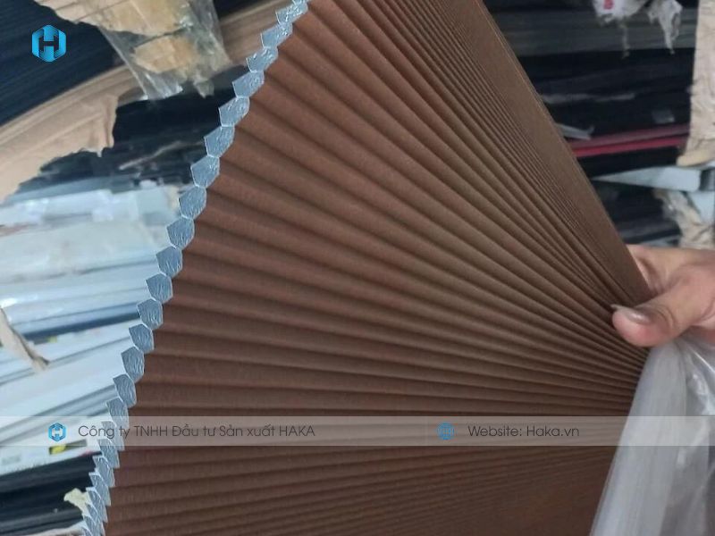 Những lưu ý để sử dụng vách tổ ong bền, đẹp