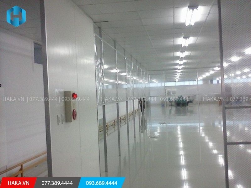 vách ngăn nhựa PVC cao cấp ngăn cách giữa các phòng