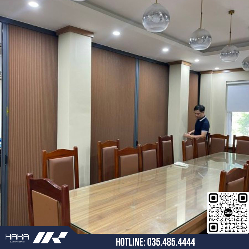 Vách tổ ong ngăn phòng khách