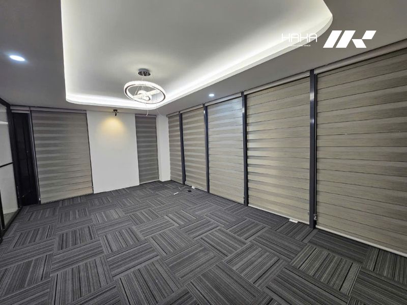 báo giá lắp đặt rèm cầu vồng ghi xám phòng khách