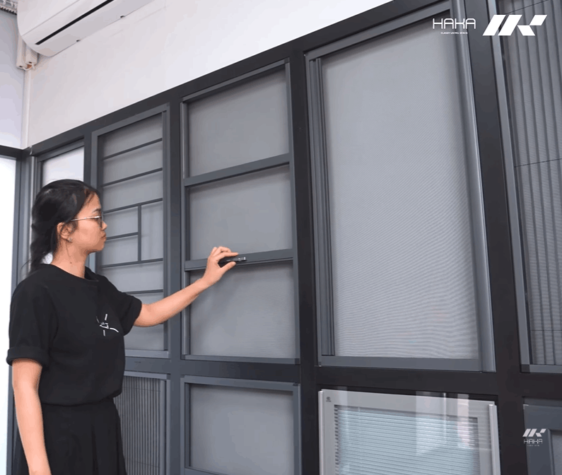 Cửa lưới chống muỗi cố định.