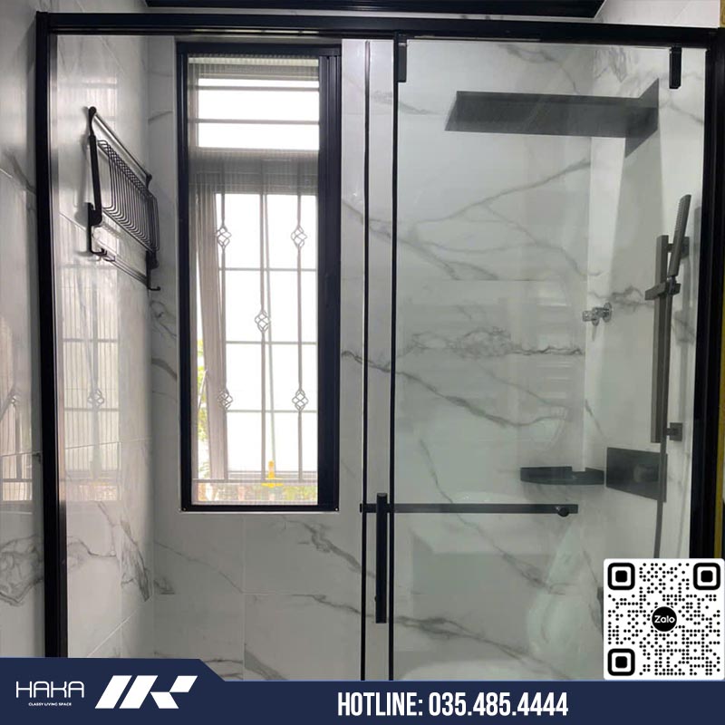 Hình ảnh thực tế cửa lưới chống muỗi lắp tại cửa sổ phòng tắm Hình ảnh thực tế cửa lưới chống muỗi lắp tại cửa sổ phòng tắm